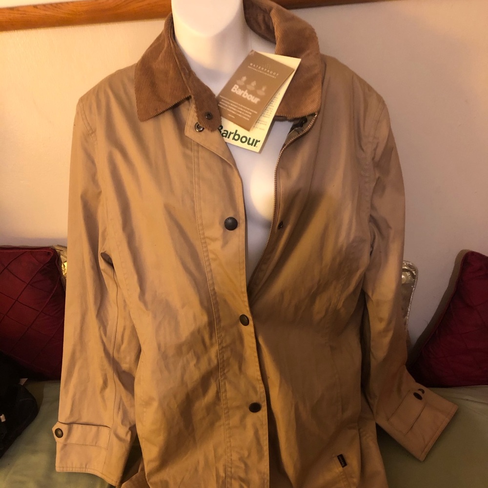 Barbour tan coat NWT Newmarket size 12 waxed